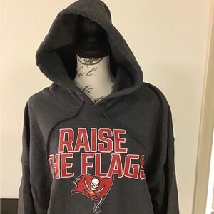 Men’s NFL Team Apparel XL Buccaneers Raise The Flags Hoodie Sweatshirt NWOT